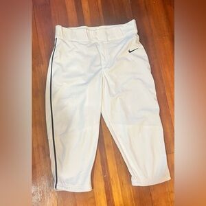 Nike vapor baseball pants (short) with piping.
